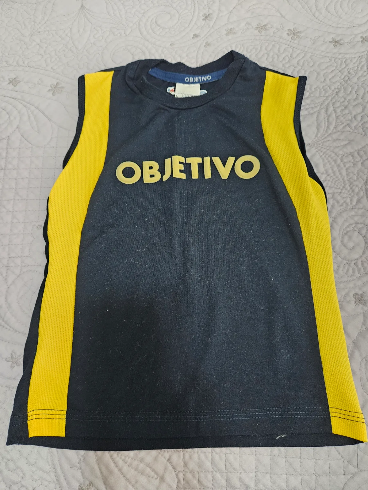 Camiseta · Tam 6
