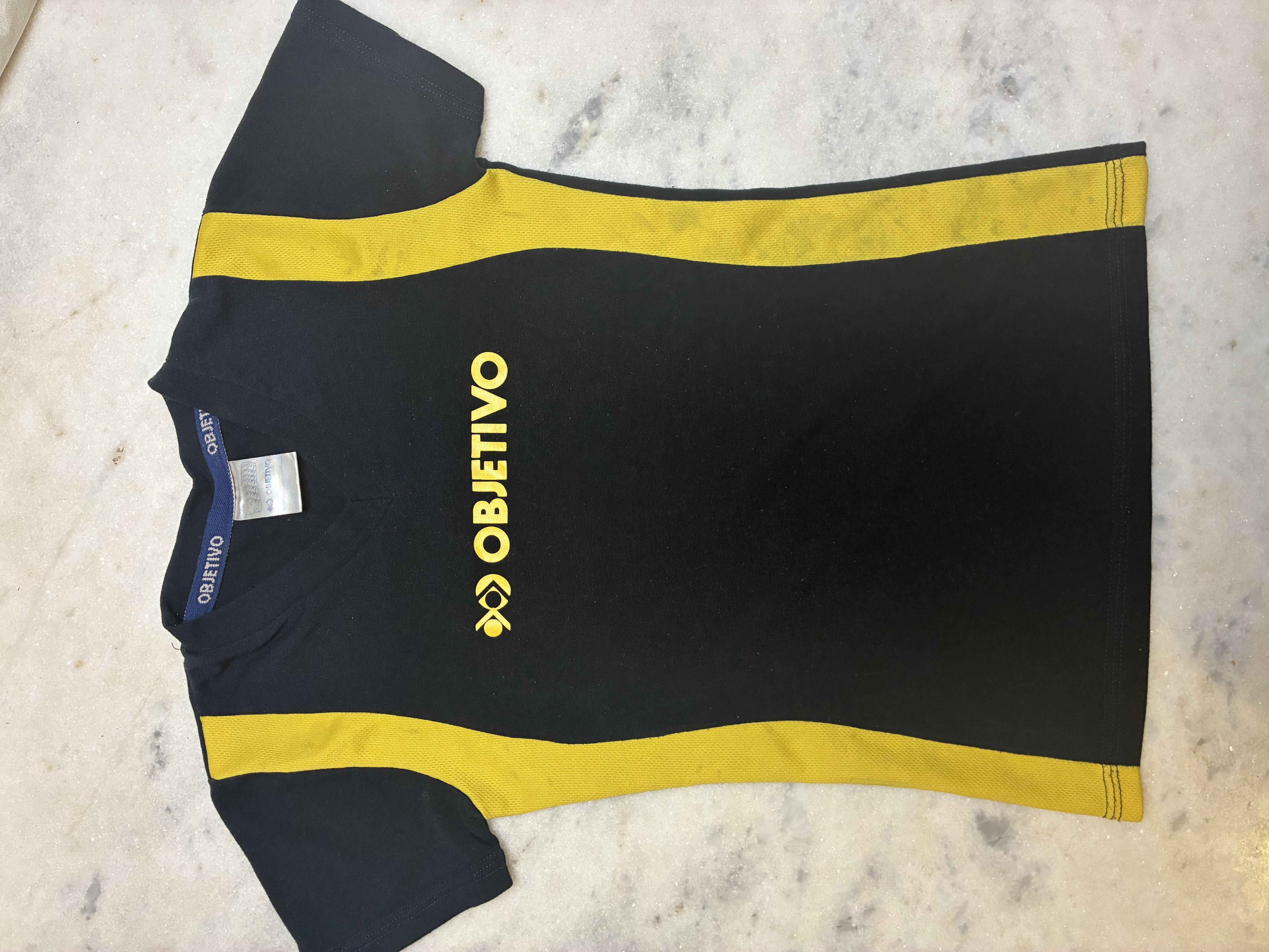 Camiseta · Tam 6
